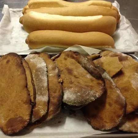 招待所 Relais Castrum