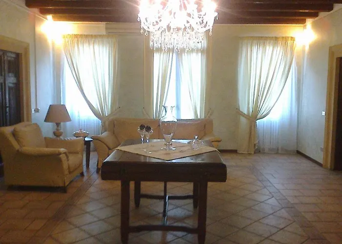 Relais Castrum 3* Pedemonte