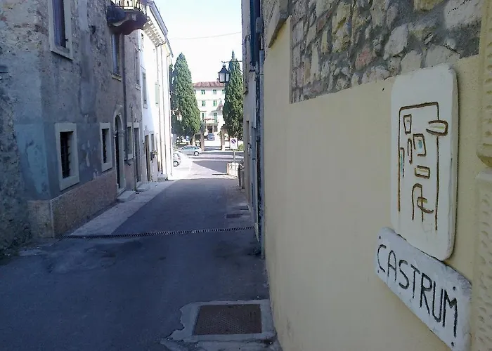 Pensionat Relais Castrum